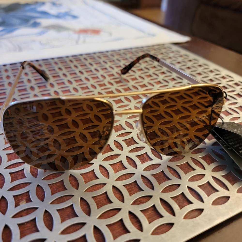 Mestige Stylish Gold Brown Sunglasses Wonderlust MSSG3004